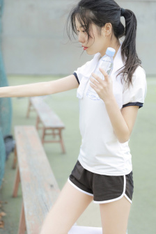 漂亮保姆